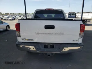 2013 Toyota Tundra Limited z VIN 5TFHY5F12DX281580, wystawiony jako Copart lot #57822895 z przebiegiem 329 386 mil mil oraz Szkoda całkowita • Salvage title. Historia ofert i sprzedaży dostępna na DreamBid. Obrazek 6.