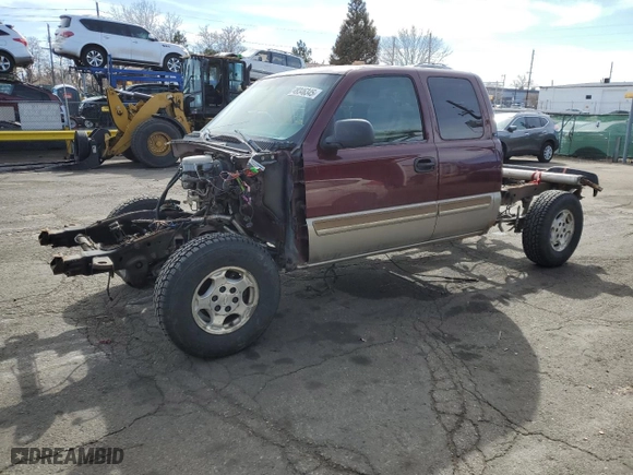 2003 Chevrolet Silverado 1500 LS with VIN 2GCEK19T331225136, listed as a Copart auction lot 49346345 with 0 mi miles and Non Repairable. Bid and sale history available at carsss.com. Image 1.