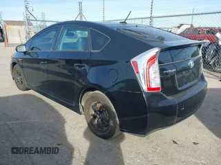 2015 Toyota Prius Four with VIN JTDKN3DU0F1917158, listed as a IAAI auction lot 40918041 with 238,024 mi miles. Bid and sale history available at carsss.com. Image 3.
