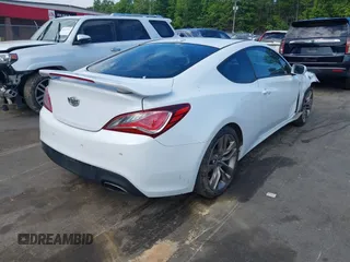 2015 Hyundai Genesis Coupe R-Spec with VIN KMHHU6KJ4FU127511, listed as a IAAI auction lot 42214070 with Not provided miles and . Bid and sale history available at DreamBid. Image 4.