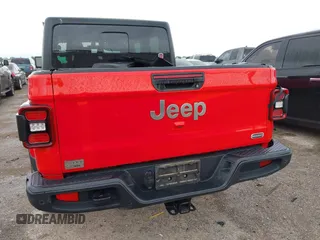 2020 Jeep Gladiator Overland with VIN 1C6HJTFG2LL136758, listed as a IAAI auction lot 42414592 with 57,279 mi miles and . Bid and sale history available at DreamBid. Image 16.