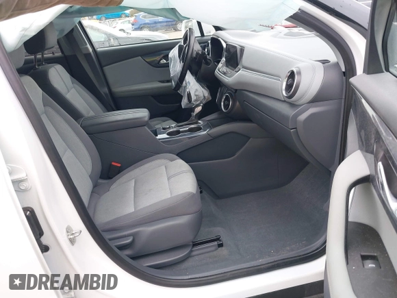 2020 Chevrolet Blazer LT с VIN 3GNKBCRS8LS710020, выставлен на аукционе IAAI как лот 42354985 с пробегом 71 222 миль миль и . История ставок и продаж доступна на DreamBid. Изображение 5.