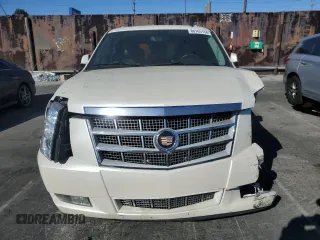 2014 Cadillac Escalade Premium z VIN 1GYS3CEF6ER187689, wystawiony jako Copart lot #80765134 z przebiegiem 114 012 mil mil oraz Szkoda całkowita • Salvage title. Historia ofert i sprzedaży dostępna na DreamBid. Obrazek 5.