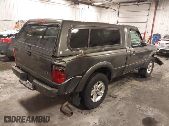 2004 Ford Ranger Edge Plus with VIN 1FTYR11U64PB54435, listed as a IAAI auction lot 41532425 with 88,201 mi miles. Bid and sale history available at carsss.com. Image 4.