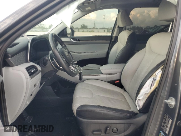 2022 Hyundai Palisade SEL z VIN KM8R34HE6NU393861, wystawiony jako Copart lot #67825744 z przebiegiem 43 601 mil mil oraz Nie do naprawy • Non repairable. Historia ofert i sprzedaży dostępna na DreamBid. Obrazek 7.