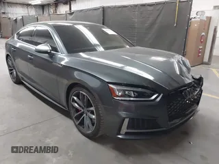2018 Audi S5 Sportback Premium Plus z VIN WAUB4CF53JA122507, wystawiony jako IAAI lot #42294030 z przebiegiem 45 674 mil mil oraz . Historia ofert i sprzedaży dostępna na DreamBid. Obrazek 1.