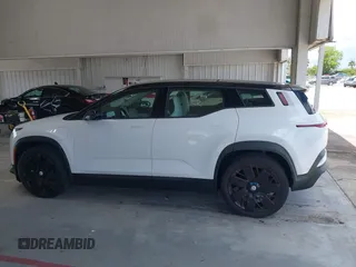 2023 Fisker Ocean Extreme с VIN VCF1EBU23PG006972, выставлен на аукционе IAAI как лот 42236647 с пробегом Не указан миль и . История ставок и продаж доступна на DreamBid. Изображение 14.