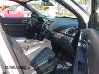 2019 Ford Explorer Sport with VIN 1FM5K8GT8KGB37269, listed as a IAAI auction lot 41914607 with Not Provided miles and . Bid and sale history available at carsss.com. Image 5.