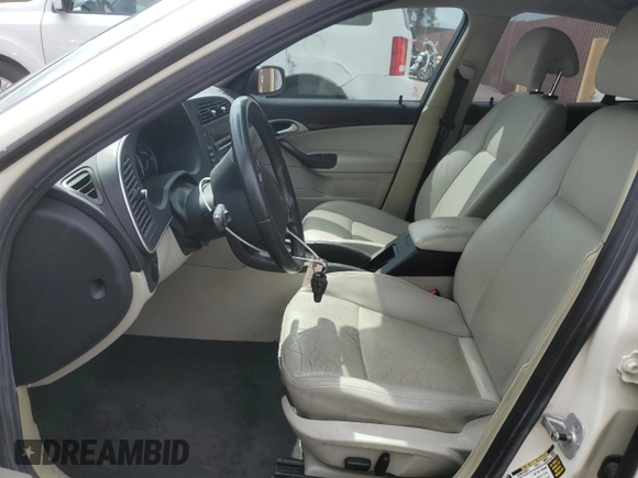 2008 Saab 9-3 z VIN YS3FB49Y081014712, wystawiony jako Copart lot #52555035 z przebiegiem 137 338 mil mil oraz Tytuł czysty. Historia ofert i sprzedaży dostępna na DreamBid. Obrazek 7.