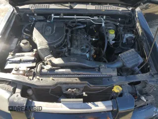 2004 Nissan Frontier XE z VIN 1N6DD26T64C418034, wystawiony jako Copart lot #44470965 z przebiegiem 196 166 mil mil oraz Szkoda całkowita • Salvage title. Historia ofert i sprzedaży dostępna na DreamBid. Obrazek 11.
