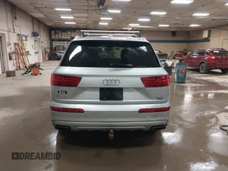 2017 Audi Q7 Premium Plus with VIN WA1LAAF79HD039429, listed as a IAAI auction lot 42194231 with 147,509 mi miles and . Bid and sale history available at DreamBid. Image 17.
