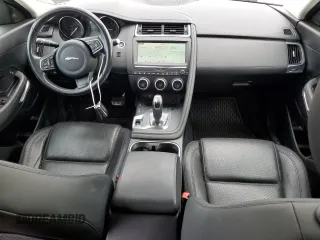 2018 Jaguar E-Pace S z VIN SADFJ2FX6J1Z27446, wystawiony jako Copart lot #67688503 z przebiegiem 81 669 mil mil oraz . Historia ofert i sprzedaży dostępna na DreamBid. Obrazek 8.