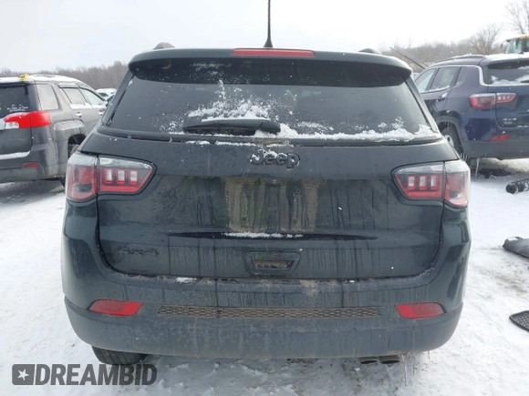 2020 Jeep Compass North with VIN 3C4NJDBB8LT168386, listed as a IAAI auction lot 41621280 with 90,023 mi miles and . Bid and sale history available at DreamBid. Image 15.