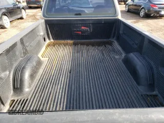 2000 Ford F-150 XL with VIN 1FTRF18L9YKA95457, listed as a Copart auction lot 67083164 with 97,988 mi miles and Salvage title. Bid and sale history available at DreamBid. Image 10.