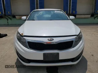 2013 Kia Optima EX z VIN 5XXGN4A78DG168380, wystawiony jako Copart lot #59314155 z przebiegiem Nie podano mil oraz Czysty tytuł • Clean title. Historia ofert i sprzedaży dostępna na DreamBid. Obrazek 5.