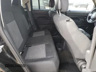 2014 Jeep Patriot Sport z VIN 1C4NJPBA6ED574930, wystawiony jako Copart lot #55684595 z przebiegiem 101 772 mil mil oraz Szkoda całkowita • Salvage title. Historia ofert i sprzedaży dostępna na DreamBid. Obrazek 10.