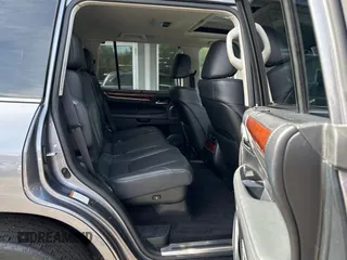 2020 Lexus LX with VIN JTJDY7AX0L4313221, listed as a Copart auction lot 73836724 with 127,142 mi miles and Clean Title. Bid and sale history available at carsss.com. Image 6.