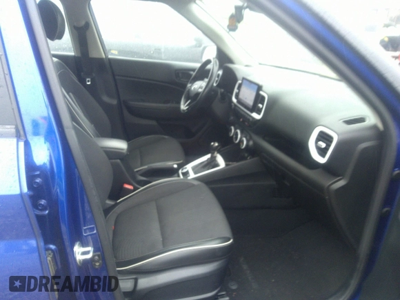 2022 Hyundai Venue SEL with VIN KMHRC8A33NU201733, listed as a IAAI auction lot 41566140 with 130,000 mi miles and . Bid and sale history available at DreamBid. Image 5.