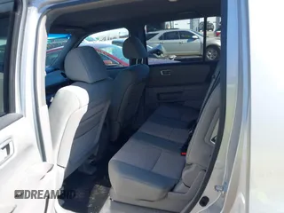 2009 Honda Pilot EX with VIN 5FNYF48479B002570, listed as a IAAI auction lot 41703942 with 146,405 mi miles. Bid and sale history available at carsss.com. Image 8.
