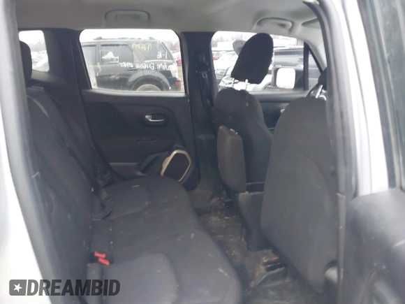 2017 Jeep Renegade Sport с VIN ZACCJAAH3HPF05721, выставлен на аукционе IAAI как лот 41483463 с пробегом 86 414 миль миль и . История ставок и продаж доступна на DreamBid. Изображение 8.