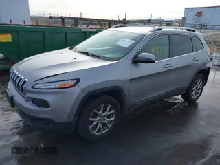 2014 Jeep Cherokee Latitude with VIN 1C4PJMCS9EW122196, listed as a IAAI auction lot 41649757 with 205,363 mi miles and . Bid and sale history available at DreamBid. Image 17.