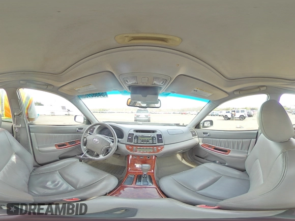 2006 Toyota Camry LE z VIN 4T1BF30K46U628070, wystawiony jako Copart lot #54582755 z przebiegiem 278 805 mil mil oraz Szkoda całkowita • Salvage title. Historia ofert i sprzedaży dostępna na DreamBid. Obrazek 15.