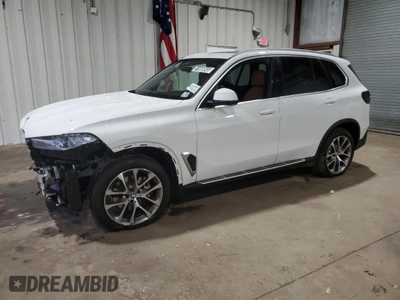 2025 BMW X5 xDrive40i with VIN 5UX23EU09S9Z39667, listed as a Copart auction lot 51668845 with 2,792 mi miles and Clean Title. Bid and sale history available at carsss.com. Image 1.