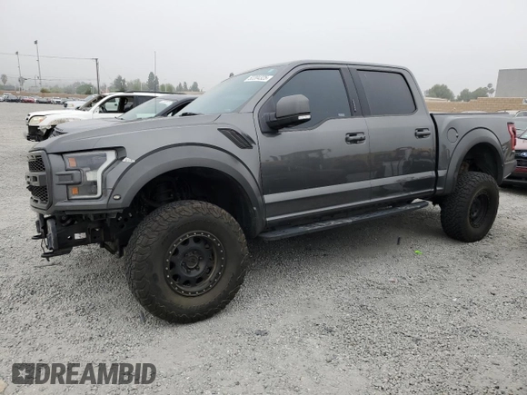 2020 Ford F-150 Raptor with VIN 1FTFW1RG4LFA39156, listed as a Copart auction lot 52204325 with Not Provided miles and Salvage Title. Bid and sale history available at carsss.com. Image 1.