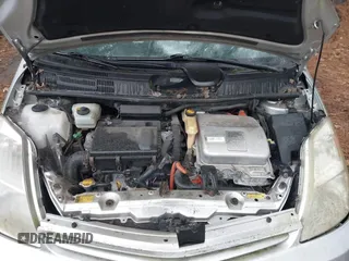 2005 Toyota Prius with VIN JTDKB20U557032555, listed as a IAAI auction lot 40868857 with 236,696 mi miles. Bid and sale history available at carsss.com. Image 10.