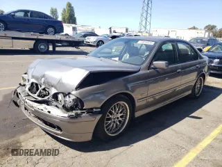 2002 BMW 5 Series 530iA with VIN WBADT634X2CH97515, listed as a Copart auction lot 73810334 with 127,167 mi miles and Salvage Title. Bid and sale history available at carsss.com. Image 1.