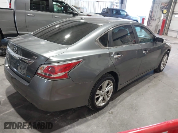 2014 Nissan Altima 2.5 S with VIN 1N4AL3APXEC113281, listed as a IAAI auction lot 41137374 with 124,357 mi miles. Bid and sale history available at carsss.com. Image 4.
