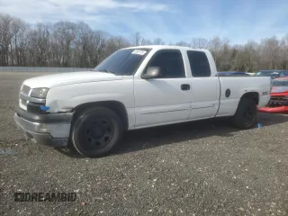 2004 Chevrolet Silverado 1500 Work Truck with VIN 2GCEC19V441229714, listed as a Copart auction lot 42503755 with 132,733 mi miles and Salvage Title. Bid and sale history available at carsss.com. Image 1.