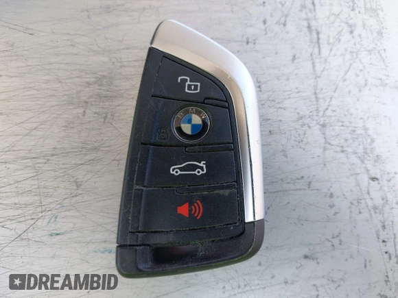 2021 BMW 2 Series 228i xDrive z VIN WBA73AK05M7G55714, wystawiony jako IAAI lot #42096309 z przebiegiem 62 320 mil mil oraz . Historia ofert i sprzedaży dostępna na DreamBid. Obrazek 11.