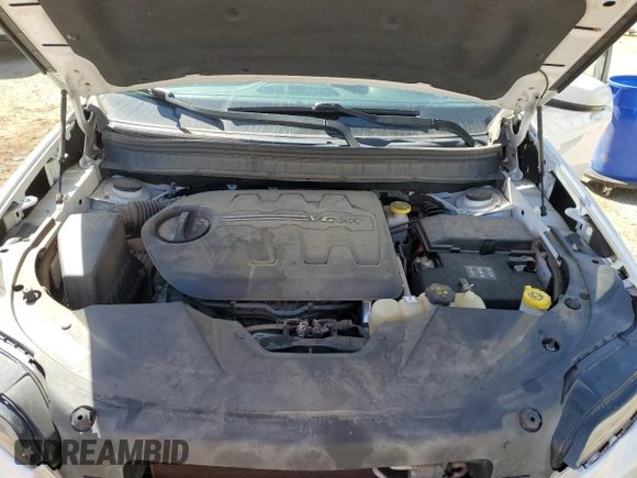 2019 Jeep Cherokee Limited with VIN 1C4PJMDX0KD126347, listed as a Copart auction lot 48486885 with 111,061 mi miles and Salvage title. Bid and sale history available at DreamBid. Image 12.