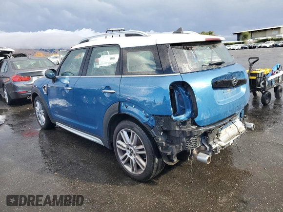 2020 MINI Countryman Cooper S with VIN WMZYX1C03L3L94225, listed as a Copart auction lot 80098624 with 33,195 mi miles and Salvage Title. Bid and sale history available at carsss.com. Image 2.