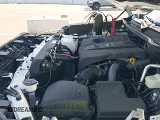 2025 Toyota Tundra Limited with VIN 5TFWA5EC3SX036833, listed as a IAAI auction lot 42094659 with 6,061 mi miles and . Bid and sale history available at DreamBid. Image 19.