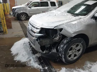 2013 Ford Edge SEL with VIN 2FMDK3JC4DBC69821, listed as a IAAI auction lot 41345936 with 194,886 mi miles. Bid and sale history available at carsss.com. Image 6.
