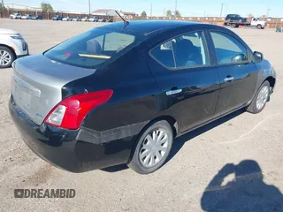 2012 Nissan Versa SV с VIN 3N1CN7AP0CL933099, выставлен на аукционе IAAI как лот 40835293 с пробегом 95 876 миль миль и . История ставок и продаж доступна на DreamBid. Изображение 4.