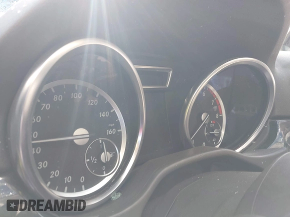 2015 Mercedes-Benz M 350 with VIN 4JGDA5HB4FA595001, listed as a IAAI auction lot 40765975 with Not provided miles and . Bid and sale history available at DreamBid. Image 15.