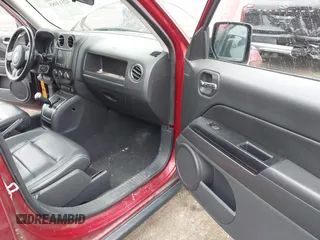 2012 Jeep Patriot Latitude with VIN 1C4NJRFB6CD524928, listed as a IAAI auction lot 42513085 with 96,007 mi miles and . Bid and sale history available at DreamBid. Image 5.