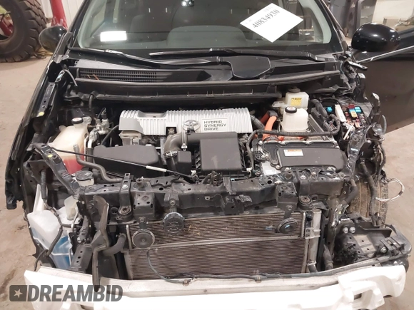 2017 Toyota Prius v Two with VIN JTDZN3EU0HJ063367, listed as a IAAI auction lot 40834930 with 153,045 mi miles. Bid and sale history available at carsss.com. Image 10.