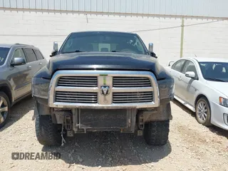 2011 Dodge Ram 2500 SLT with VIN 3D7UT2HLXBG567940, listed as a IAAI auction lot 42113785 with 341,355 mi miles. Bid and sale history available at carsss.com. Image 11.