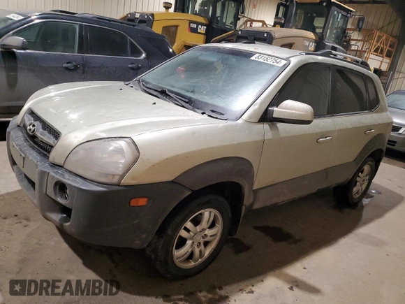 2007 Hyundai Tucson GL with VIN KM8JM72D17U684962, listed as a Copart auction lot 83152754 with 314,025 mi miles and Clean Title. Bid and sale history available at carsss.com. Image 1.