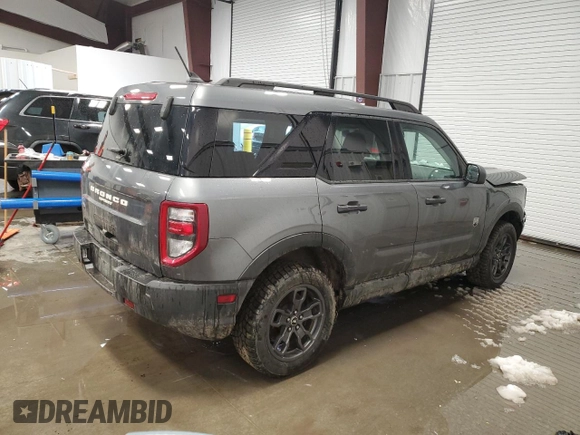 2022 Ford Bronco Sport Big Bend z VIN 3FMCR9B68NRD27936, wystawiony jako Copart lot #51014775 z przebiegiem 82 685 mil mil oraz Szkoda całkowita • Salvage title. Historia ofert i sprzedaży dostępna na DreamBid. Obrazek 3.