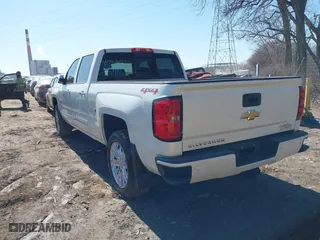 2014 Chevrolet Silverado 1500 High Country with VIN 3GCUKTEC2EG317846, listed as a IAAI auction lot 41763051 with 130,862 mi miles. Bid and sale history available at carsss.com. Image 3.