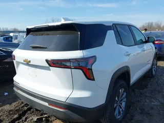 2025 Chevrolet Equinox AWD LT with VIN 3GNAXPEG9SL128779, listed as a IAAI auction lot 41791189 with 3,676 mi miles and . Bid and sale history available at DreamBid. Image 4.