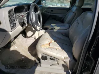 2000 GMC Yukon SLE with VIN 1GKEK13T3YJ107596, listed as a Copart auction lot 83326244 with 293,602 mi miles and Salvage Title. Bid and sale history available at carsss.com. Image 7.