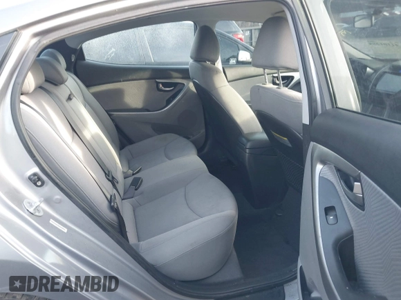 2011 Hyundai Elantra GLS z VIN KMHDH4AE1BU093985, wystawiony jako IAAI lot #41101288 z przebiegiem 80 882 mil mil oraz . Historia ofert i sprzedaży dostępna na DreamBid. Obrazek 8.
