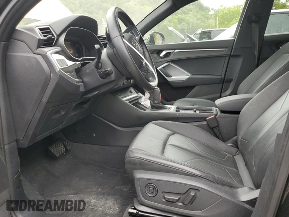 2021 Audi Q3 S line Premium with VIN WA1DECF39M1024927, listed as a Copart auction lot 58992105 with 100,886 mi miles and Salvage title. Bid and sale history available at DreamBid. Image 7.