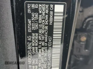 1993 Mercedes-Benz 400 z VIN WDBGA43E9PA102457, wystawiony jako Copart lot #59776735 z przebiegiem 162 376 mil mil oraz Czysty tytuł • Clean title. Historia ofert i sprzedaży dostępna na DreamBid. Obrazek 12.